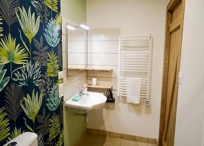 Terre Et Eau Sevremont Feriehus